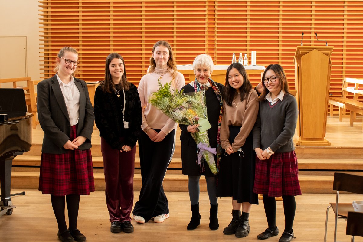 QueenMargarets's tweet photo. Delighted to welcome Mrs Sandra Dugdale yesterday to give vocal masterclasses to our A Level singers &amp; Choral Scholars.
Sandra is Senior Vocal Tutor at the Royal Northern College of Music and a world-class soprano. 
She gave invaluable advice and guidance!
@QM_MUSIC @rncmlive https://t.co/0emNbweO90