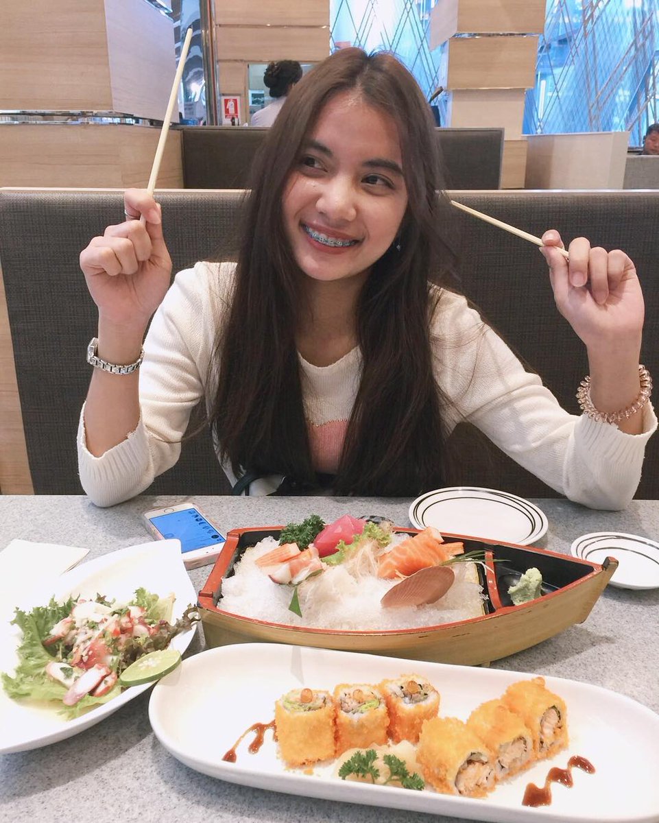 Laylaaly14's tweet photo. Eat good fell good https://t.co/r9COX5cP3a