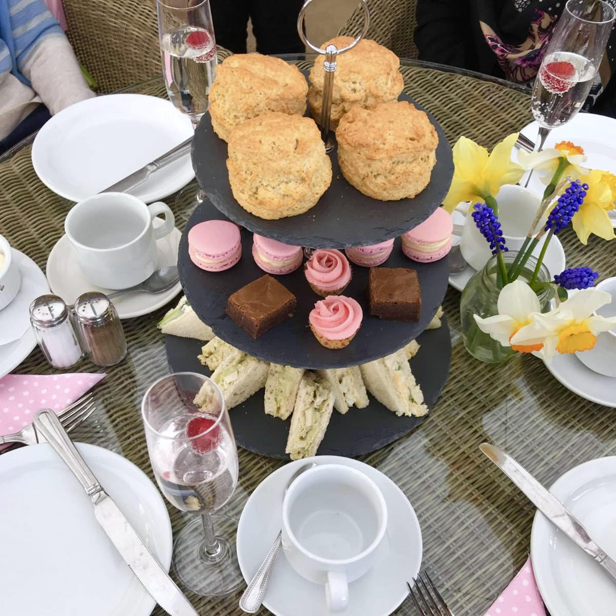 Treat the special mums in your life to a homemade afternoon tea for Mothers Day! 
Only £15 per person. To book call our Farm Shop on 01334 655610. Booking open from Thursday 10th March ❤️