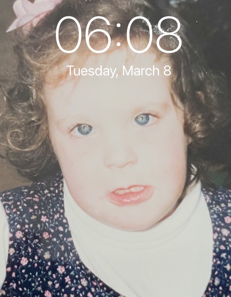michaelvsmith's tweet photo. Very proud of the young woman that you’ve become! You are loved near and far. Happy Birthday, Anna Kate❤️ https://t.co/GUSMhiiXBj