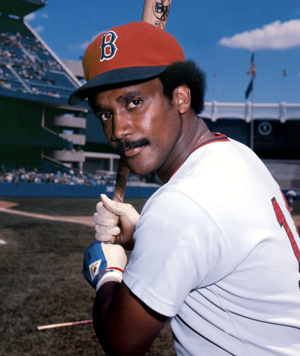 Happy 69th birthday to the great Jim Rice.  Actually played pepper with him once at Fenway.  Love this guy. 