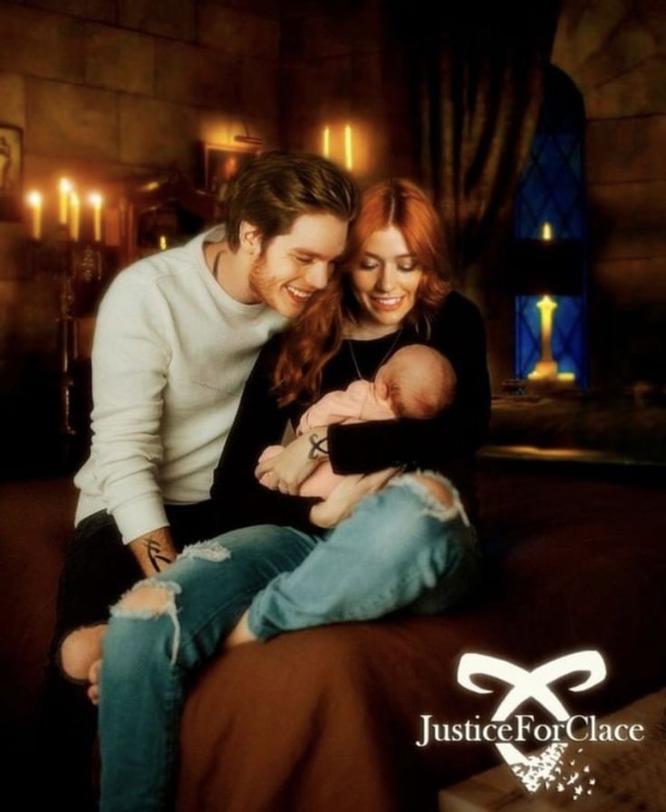 shadow220906's tweet photo. They deserve a better ending #SaveShadowhunters #Shadowhunters @netflix @NetflixFilm @cassieclare https://t.co/mhcb9Lgc5o