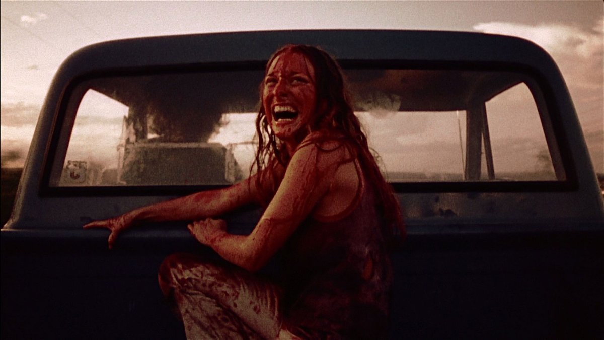 horrorlosers's tweet photo. La sonrisa liberadora en finales de películas de terror.
- Marilyn Burns en THE TEXAS CHAINSAW MASSACRE (1974) 
- Jessica Harper en SUSPIRIA (1977) 
- Anya Taylor-Joy en THE WITCH (2015)
- Florence Pugh MIDSOMMAR (2019)
#InternationalWomensDay  #DiaInternacionalDeLaMujer 
#8M2022 https://t.co/MLbhLSgP1R