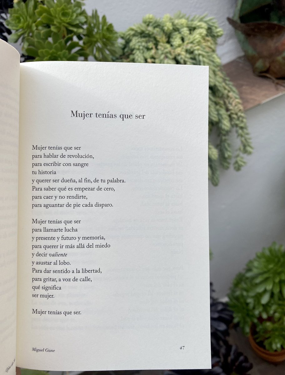 miguelgane's tweet photo. Poema de mi libro, #OjosDeSol. 

💛💜 https://t.co/NXjdKtHtOA