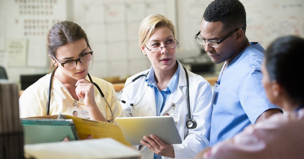 receiptkeepers's tweet photo. Week 43 - 08/03/2022:
NHS teams with Palantir to tackle elective care waiting lists
The US firm’s software will be rolled out across 30 hospital trusts.
@allthecitizens #KeepingTheReceipts #NHSReforms #Palantir
https://t.co/OAwfQDEp5s
https://t.co/hy2eU38zZi https://t.co/Cg1HpF6fuc