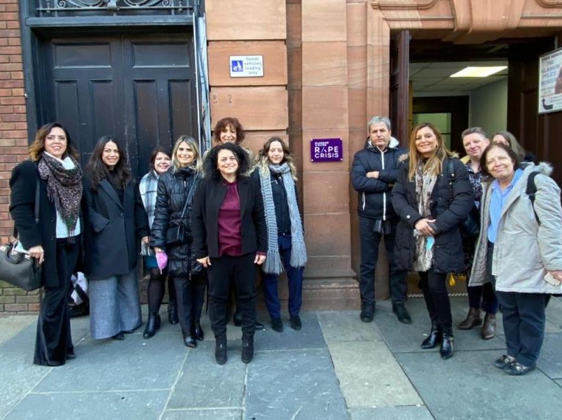 UKinCyprus's tweet photo. 1/2 This #IWD2022, our ♀️ Vice-Consul is in #Glasgow with 🇨🇾 partners from @Cyprus_Police, @MinHealthCY, @LawOfficeCY +: they're visiting the @RCCGlasgow to find out more about the amazing work of the team there to support survivors of sexual &amp; gender-based violence #BreakTheBias https://t.co/R4ytHqRBV4