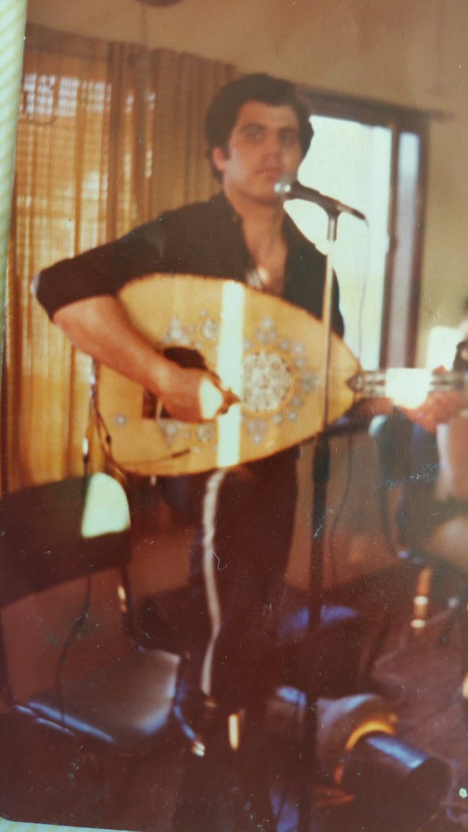 AlexiMaree's tweet photo. My dad in the late 70s. Wish I was this cool ♥️ https://t.co/LWIF9kJVre