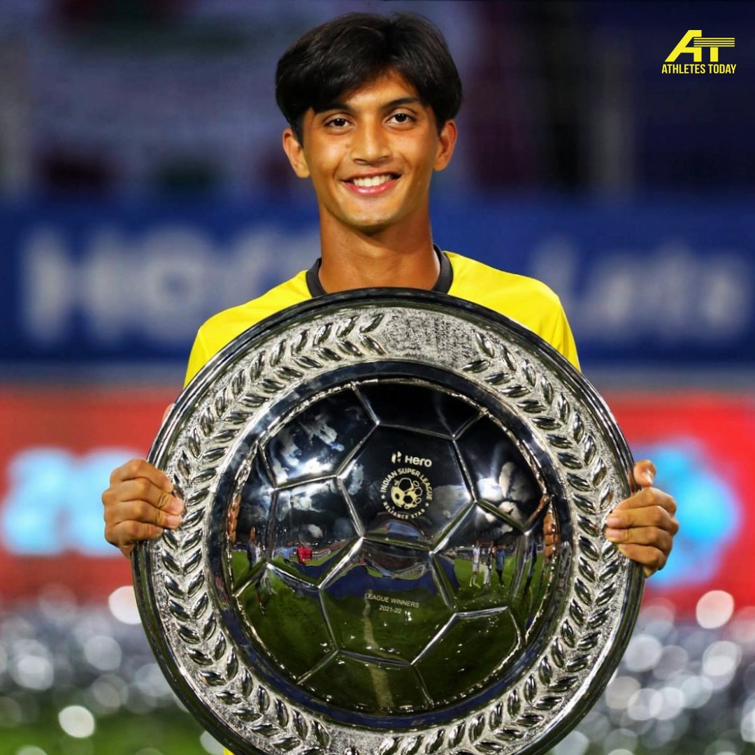 Congratulations to our young champ Mohit Singh Dhami on winning the Hero ISL Shield 2021-22. 

#ATfamily #champion #heroisl #islshield