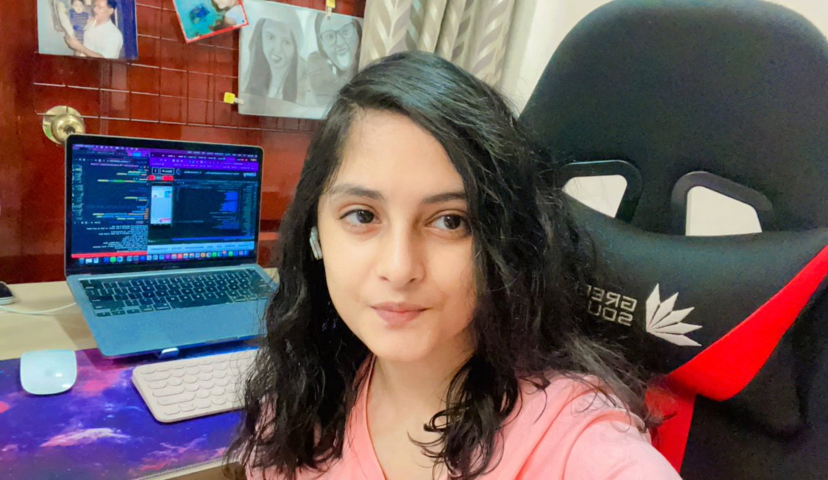 tanyarajhans7's tweet image. Gonna miss this setup so much once I'm back to college. 2 years coding from this cute corner ♥️