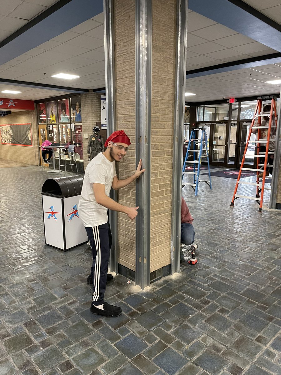 BCSCoastbuilder's tweet photo. Seniors on the lobby project. https://t.co/ZZuNPh9Rg0