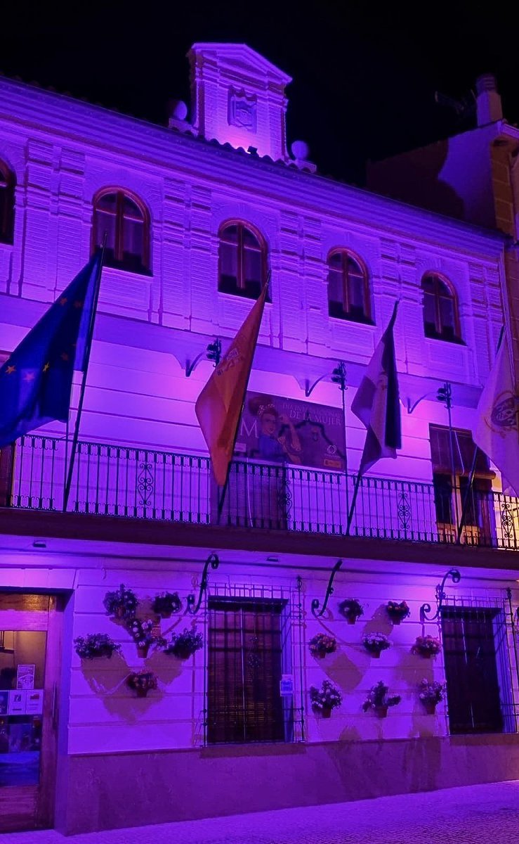 Esta semana nos teñimos de morado por la igualdad de género y la lucha de la mujer por la equidad social. 
¡Feliz #DíaInternacionalDeLaMujer 🚺!#8Marzo2022