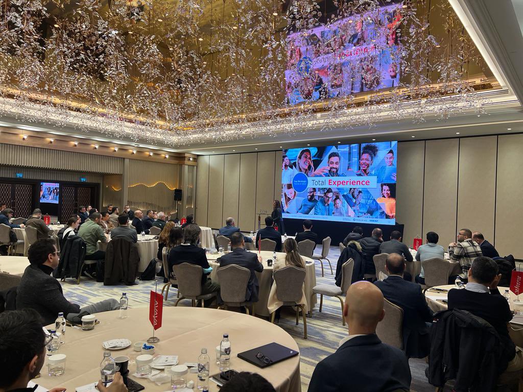 It’s 6 degrees in #Istanbul but I am overwhelmed with the warmth of our customers &amp; partners in this room &amp; delighted to be amongst them. Follow our  live update on #ExperienceAvaya #Turkey   <a href="/Avaya/">Avaya</a> #AvayaLife #ExperiencesThatMatter