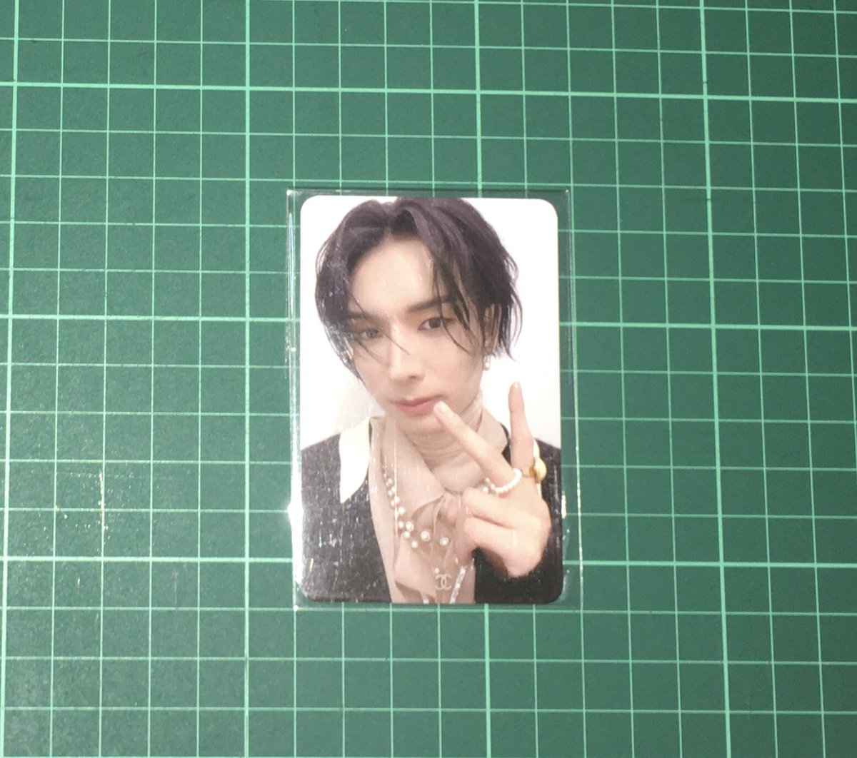 puterehh's tweet photo. [Help RT] WTS 🇲🇾
PENTAGON POB PHOTOCARD

-Yuto Makestar RM 25
-
-Postage J&amp;T RM8 WM / RM15 EM

#pasarpentagon #pasarptg @PTG_trade_ @pentagontrades @Ptgtrademsia @CubeStoreMY  @PasarPentagon https://t.co/tFklNVh1Uo