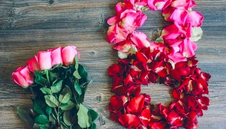 Tüm kadınların 8 Mart Dünya Kadınlar Günü kutlu olsun.

Bu güller benden tüm kısraklara gelsin 😎

#8march #8martdunyakadinlargunu

<a href="/cebemed/">HAKKI ÖZYURTERİ</a> <a href="/OzyurteriAyse/">Ayşe ÖZYURTERİ</a>