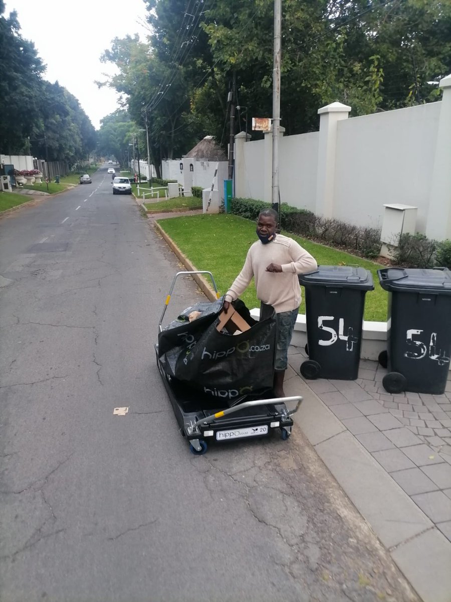 Frugal Sibusiso 🇿🇦 tweet media