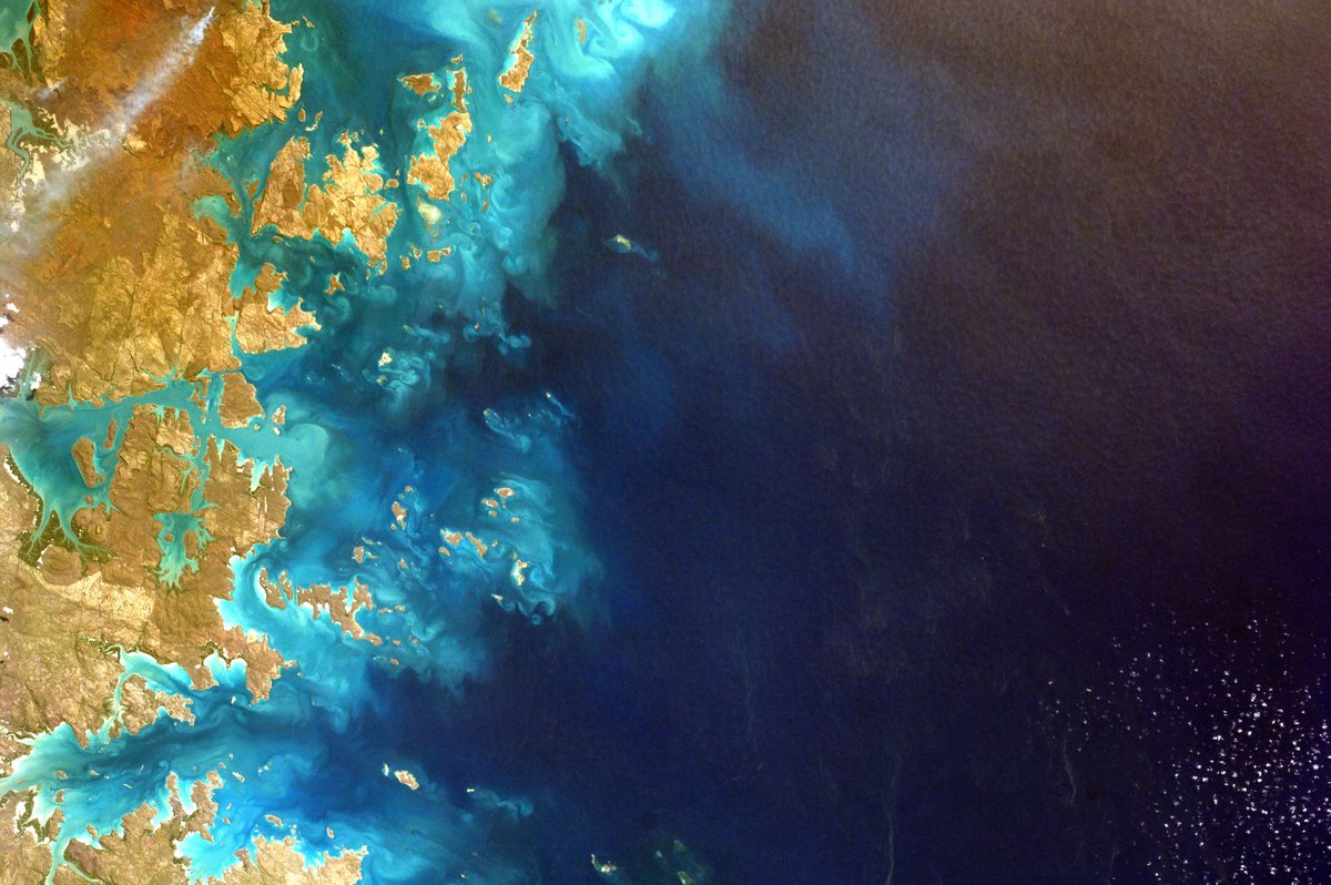 3E_renewables's tweet photo. Don't you really trust your pyranometer data? Neither do we. That’s why we're committed to delivering bankable satellite-based irradiation data. Our objectives for this year? Global coverage, global validation &amp; integration into #SynaptiQ [...] 
More on https://t.co/Bmjb2TebtF https://t.co/vZr6Ryoamf