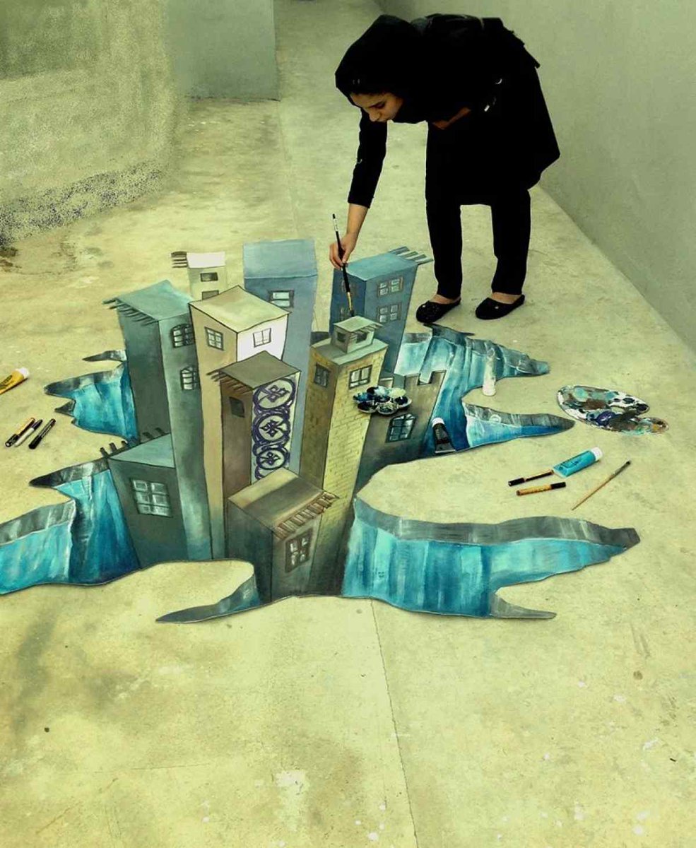 womensart1's tweet photo. In solidarity with the women of Afghanistan. Not forgotten.

Artist Shamsia Hassani, fine arts lecturer and pioneering street artist #WomensArt #InternationalWomensDay https://t.co/rKCEIRsoqi