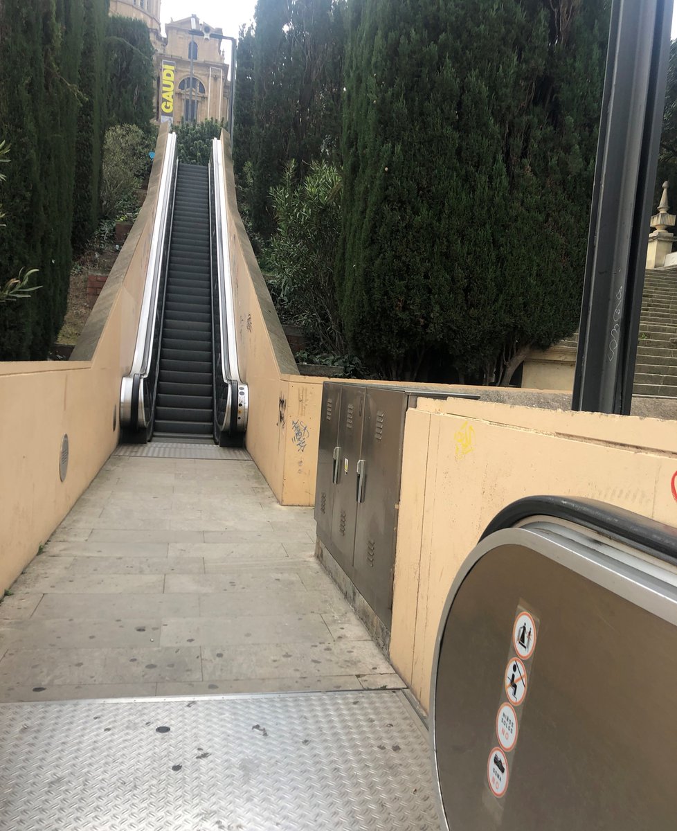 Comite_MNAC's tweet photo. Amb motiu del Dia Internacional de les Dones, des del comitè d'empresa del @MuseuNac_Cat fem aquesta reclamació sobre la inseguretat del Parc de Montjuïc 👇👇 #mobilitatigènere https://t.co/N5H2TarTyT
