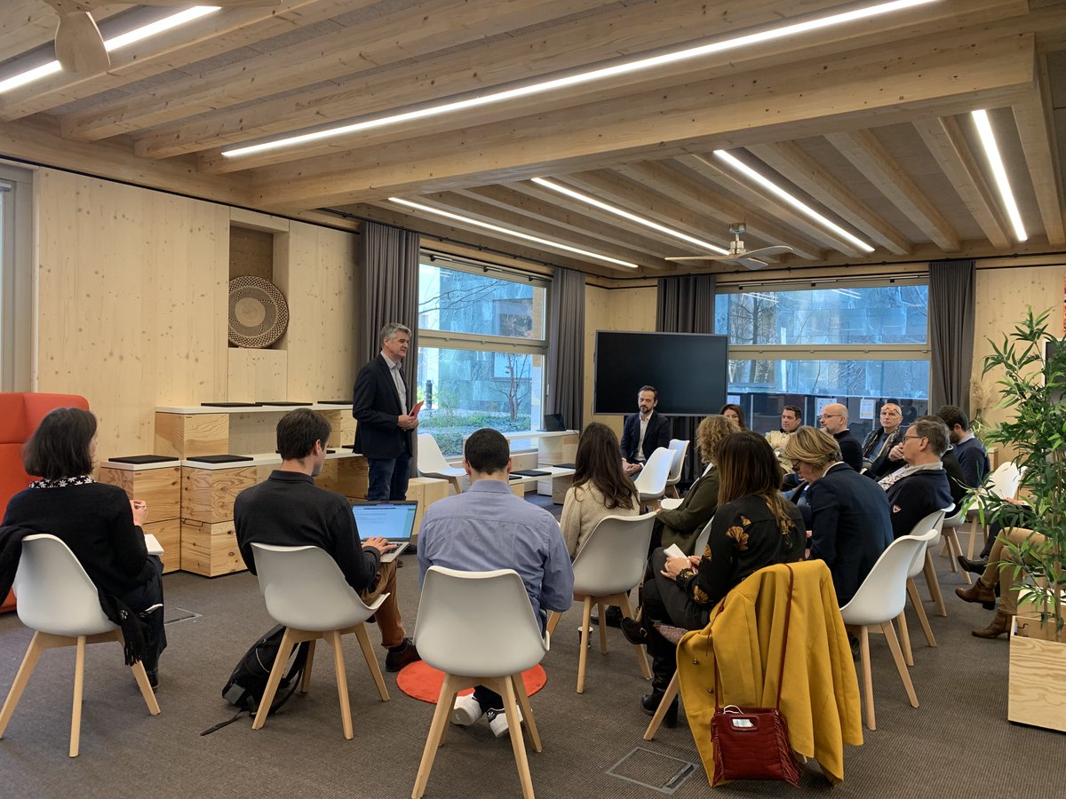 Les Wake Up Inclusion de  <a href="/mixr_RSE/">mix-r</a> X @GroupeAPICIL continuent !
Aujourd’hui, le @ProjetFair[e] était à l’honneur de notre matinale à l’<a href="/Orangerie/">Orangerie</a>. Pour en savoir plus sur nos activités et différents programmes, suivez nous sur LinkedIn👉linkedin.com/company/mix-r/ 
#RSE #Inclusion