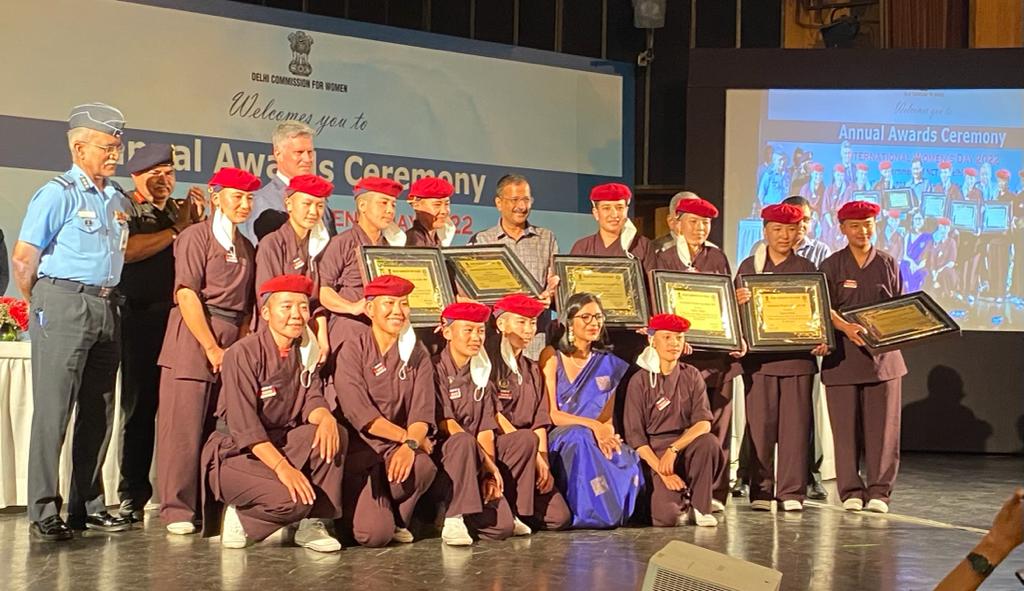 KungFuNuns's tweet photo. We are thrilled to receive this honor from the Chief Minister of Delhi @ArvindKejriwal on International womens day. Thank you so much to @dcwdelhi for recognizing our efforts in women's safety and gender equality. 
@swati_maliwal @MinistryWCD
#iwd2022
#kungfununs #genderequality https://t.co/wuuNHySfkB
