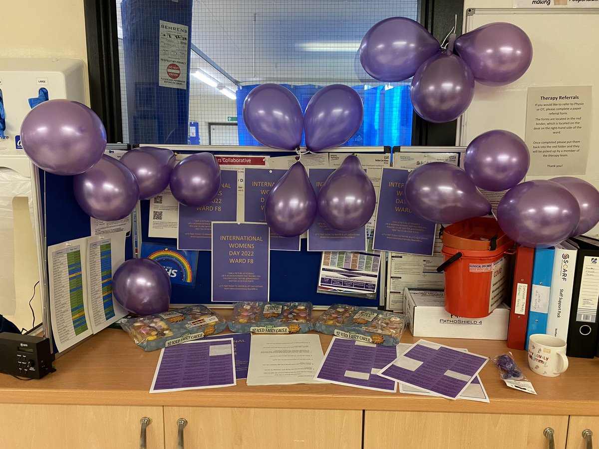 DaniDey2's tweet photo. Celebrating international womens day down on F8, come and join us for a quiz with a prize for the winner, and we’ve got cake who doesn’t love cake? #InternationalWomensDay #wardf8ccu @NCAlliance_NHS @OldhamCO_NHS @WardF8CCU https://t.co/AW4WtbvHY8