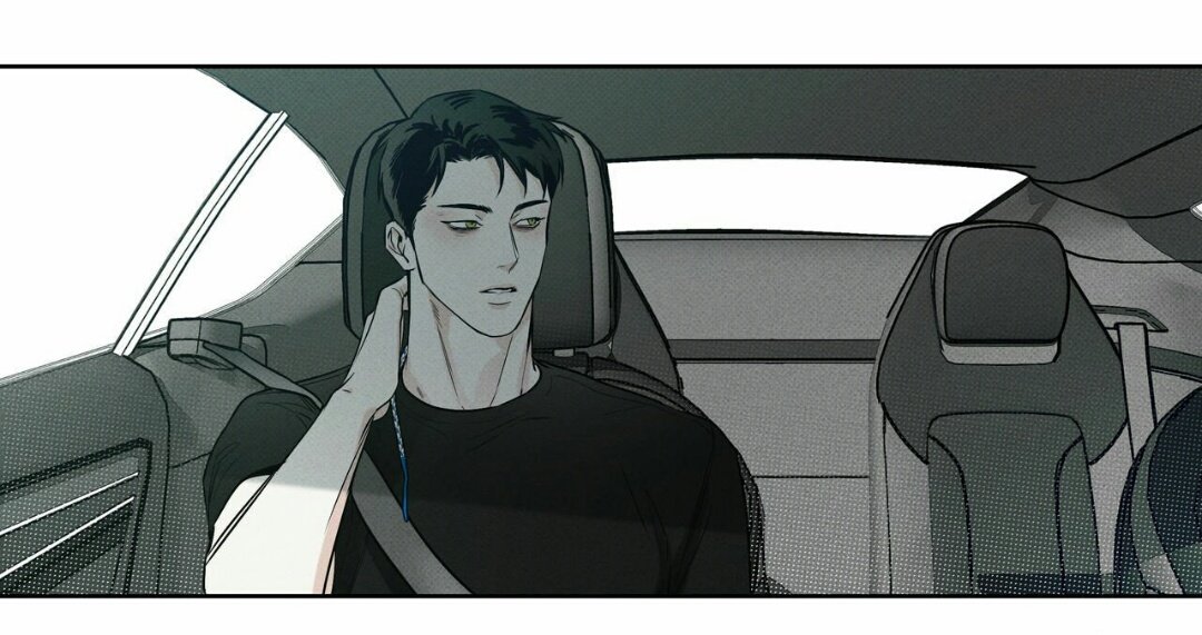 cupcappucino's tweet photo. Omg, I found another Jin of under the greenlight.. I always fall for this look🥵 https://t.co/socon49Wqe