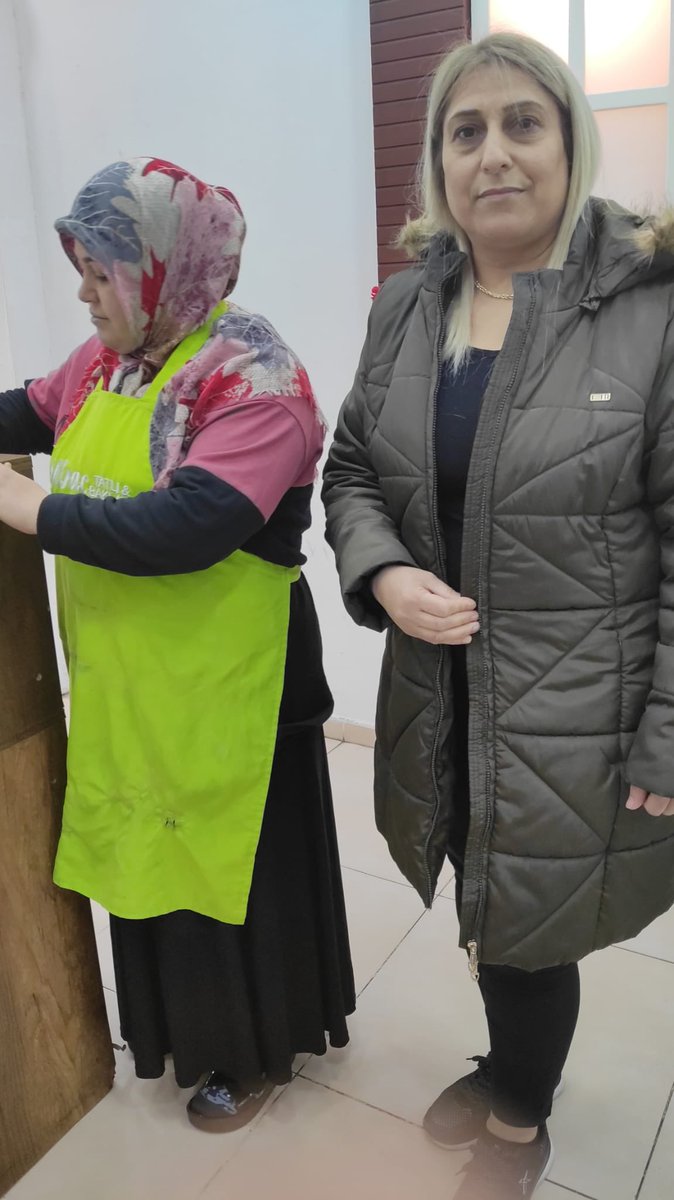 AkSahinbey_27's tweet photo. Sandık bazlı çalışmalarımıza ara vermeksizin devam ediyoruz her bir üyemize ulaşıyoruz.
@AKKADINGM 
@aysekesir 
@deryabakbak27 
@Ylmazkran17 https://t.co/QGsAXpHszg