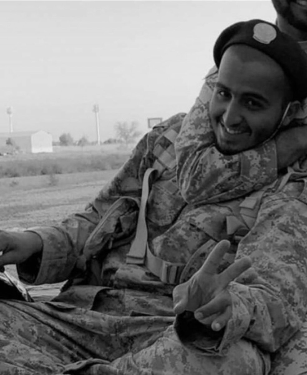 اللهم ارحم من اخذهم الموت واجعلهم يبتسمون فرحاً في جنتك اللهم ارحم تلك الابتسامة ، وذاك الوجه المشرق ، اللهم اجعله ممن تبيَّض وجوههم يوم الدين .