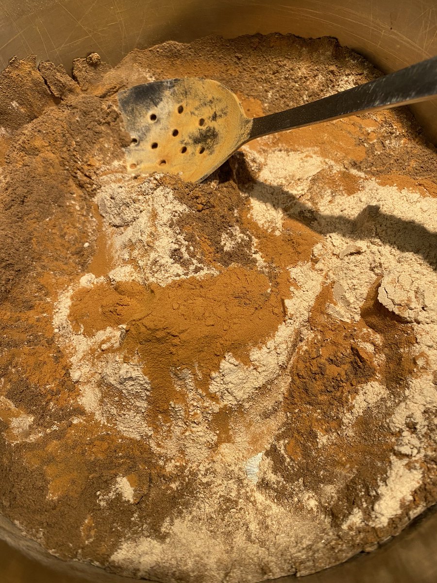 Lupo_T_Lupo's tweet image. The act of creation for Mr. Wolf is a flavour layering exercise #FlavourFirst #TheWolfRises #LeaderOfThePack #WolfPack #SpiceDogs