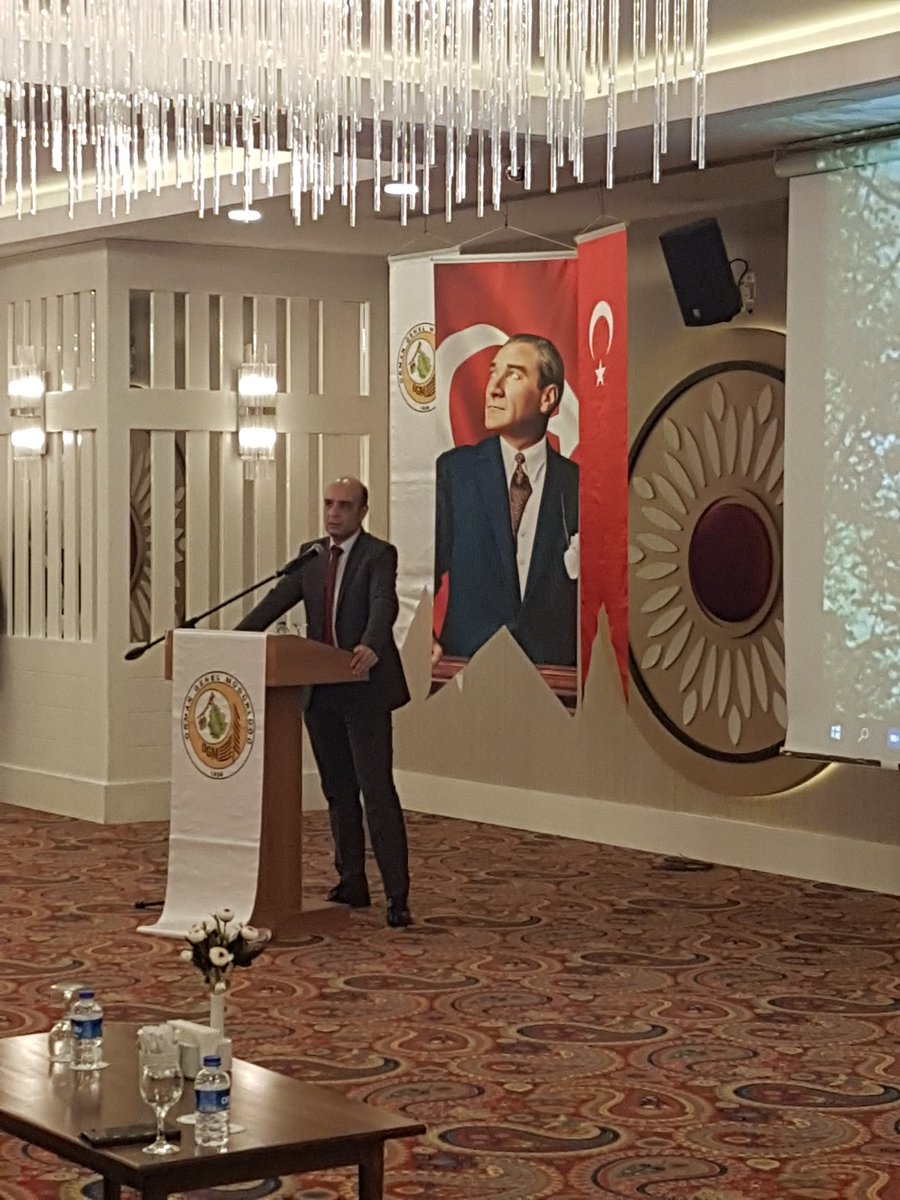 Orman Amenajman Planlarının 
Uygulanması ve Ulusal Orman Envanteri 
Çalışmaları Eğitimi Daire Başkanımız <a href="/MuratMcevirme/">Murat Çevirme</a> ve Antalya Orman Bölge Müdürümüz <a href="/vedatdikici07/">Vedat Dikici</a> nin açılış konuşmaları ile başladı.