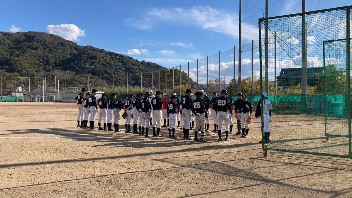 wmu_baseball's tweet photo. 和医大に合格されたみなさん、おめでとうございます㊗️🌸
野球部では経験者も未経験者もマネージャーも大大大募集中です！！
野球に少しでも興味のある人はぜひ野球部の新歓に来てください⚾️
野球部一同みなさんに会えるのを楽しみしています😊 https://t.co/1gtrUd2K4s