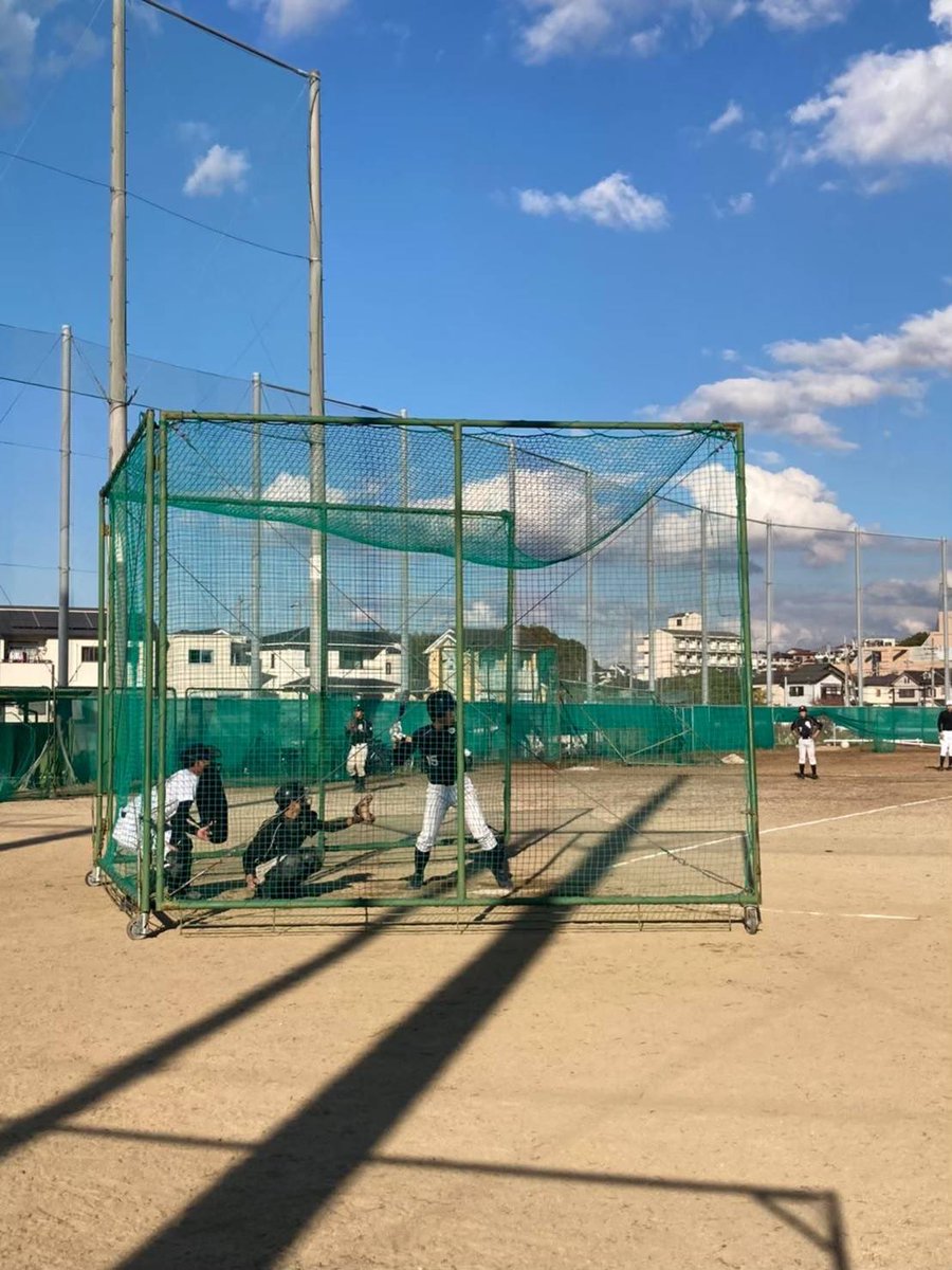 wmu_baseball's tweet photo. 和医大に合格されたみなさん、おめでとうございます㊗️🌸
野球部では経験者も未経験者もマネージャーも大大大募集中です！！
野球に少しでも興味のある人はぜひ野球部の新歓に来てください⚾️
野球部一同みなさんに会えるのを楽しみしています😊 https://t.co/1gtrUd2K4s