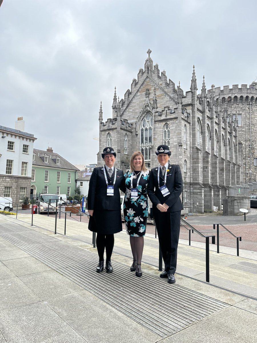 TrudiMeyrick's tweet photo. Proud to be celebrating International Women’s Day in Dublin  #BreakTheBias @swpgen @swpolice https://t.co/th5OZYAex5
