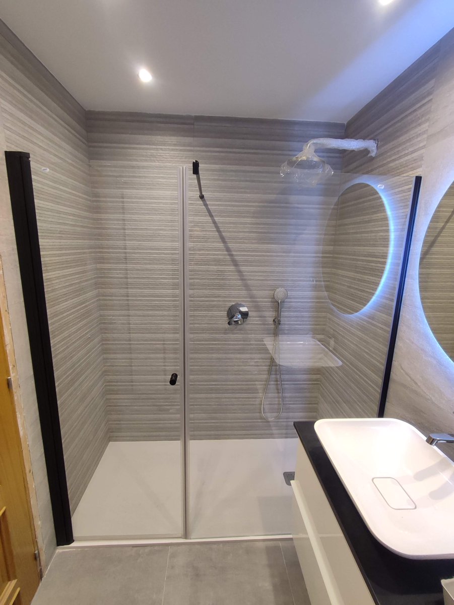 AlubanoProduban's tweet photo. Fabricante Mamparas de baño y ducha Málaga Alubaño Produban
#Mamparas #Baño #Vidrio #Reforma #Ducha #Bañera #Málaga
https://t.co/ypJ88XP8Go  952236016 https://t.co/BO98VghBNd