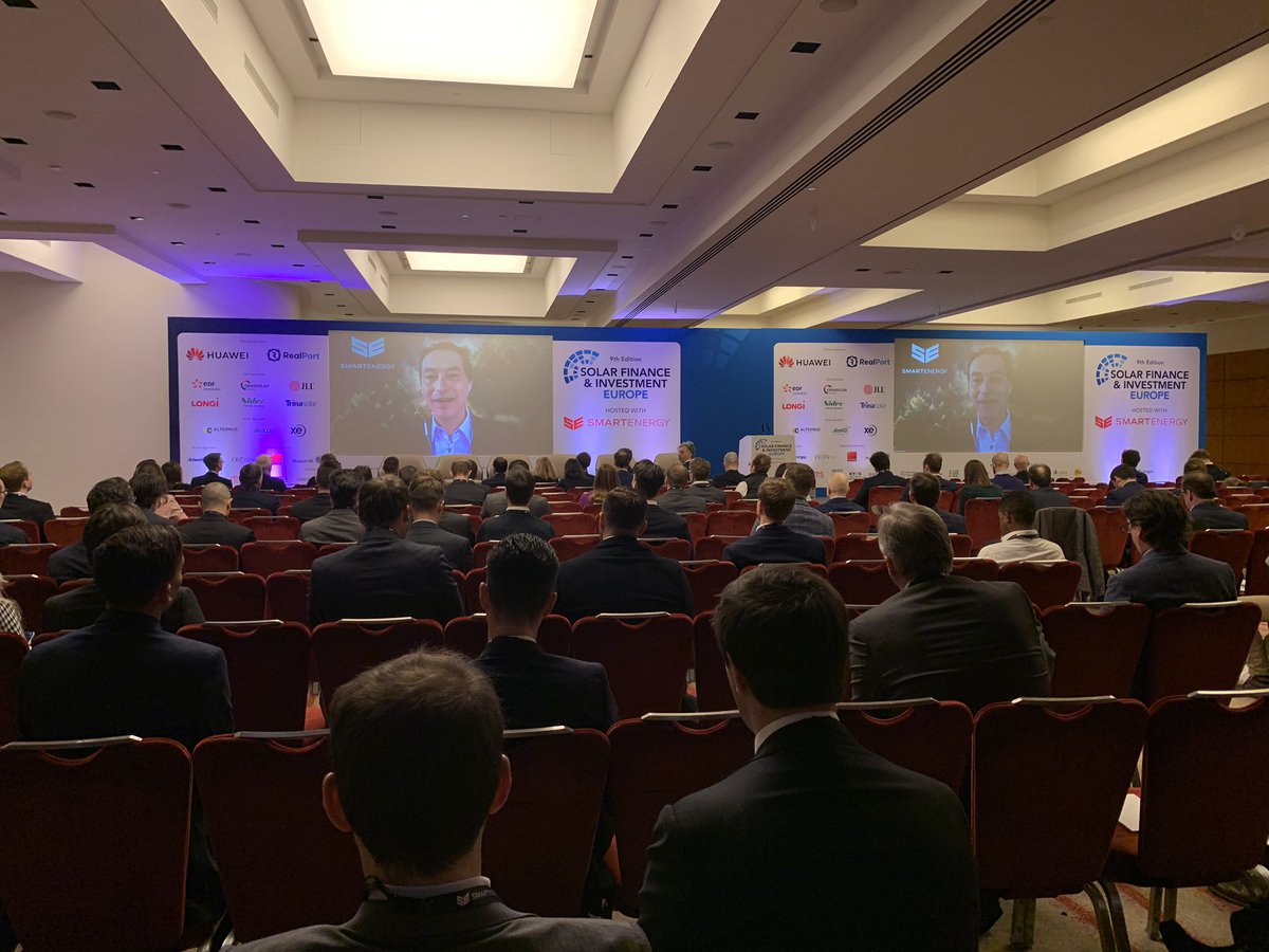 _SolarEnergy's tweet photo. First Session:
Kicking off what is going to be an amazing #SFIE is @ChristianPhoDuc, CTO & Managing Director - H2 Projects from @Smartenergy17 with his Welcome Address!
#SSF #SolarFinance #solarppa #ppa #europeansolar #solarassetmanagement #developmentsolar #SFIEurope https://t.co/VqwQ6XmnQx