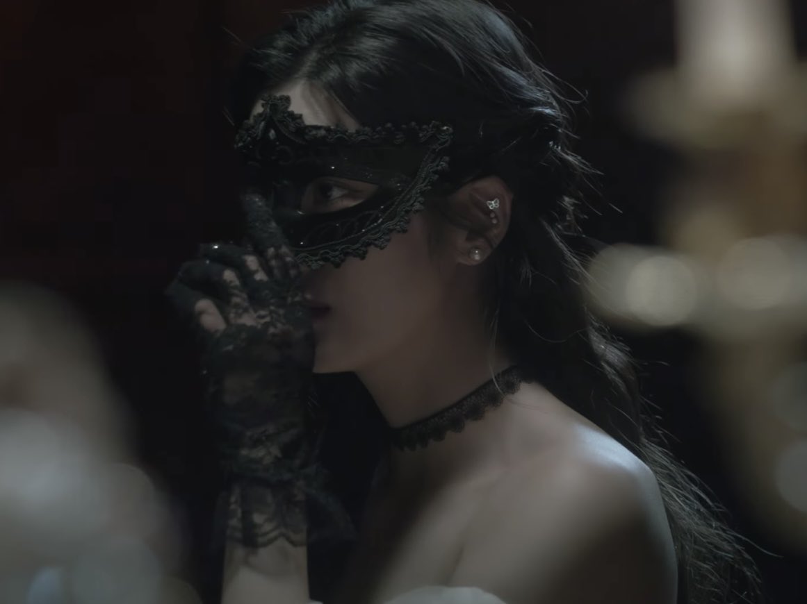 kwoneb_capture's tweet photo. 유니버스 미쳣나 https://t.co/KAqLtTCP5e