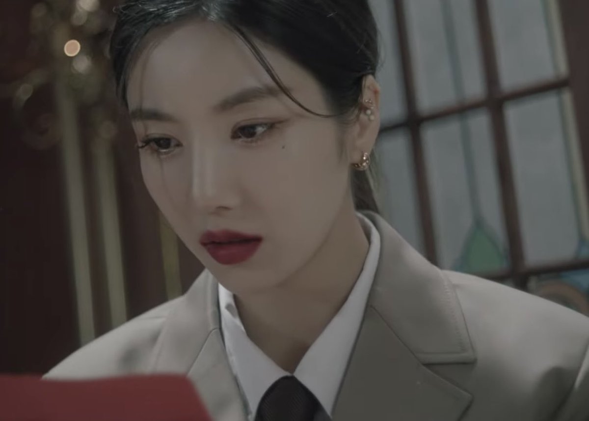 kwoneb_capture's tweet photo. 유니버스 미쳣나 https://t.co/KAqLtTCP5e