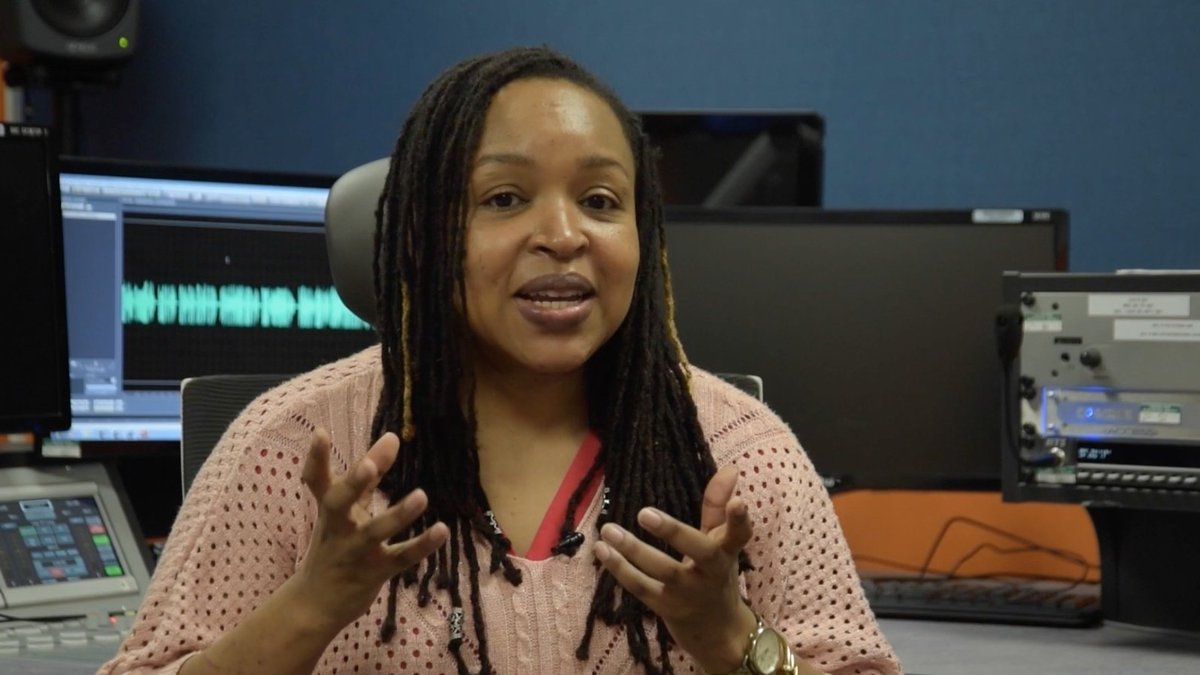 bbcmediaaction's tweet image. “It’s women who are bearing the brunt of it” our project director Diana Njeru (@deenjeru) describes what it is like for women and girls living with the effects of climate change in Northern Kenya: bbc.co.uk/mediaaction/ou… #IWD2022