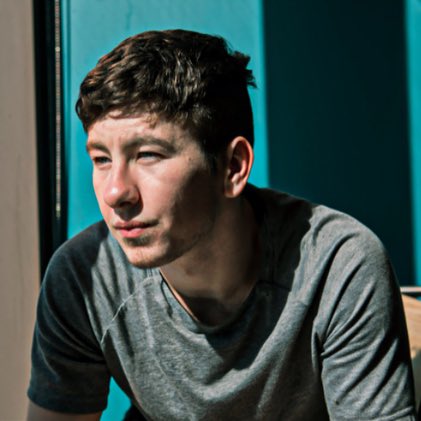 Barry Keoghan: “Bu evrende yer almak benim için çok büyük olay. Bu filmlerin ve özellikle Batman’in büyük hayranıyım. Matt Reeves ile çalışmak harika bir şeydi.”