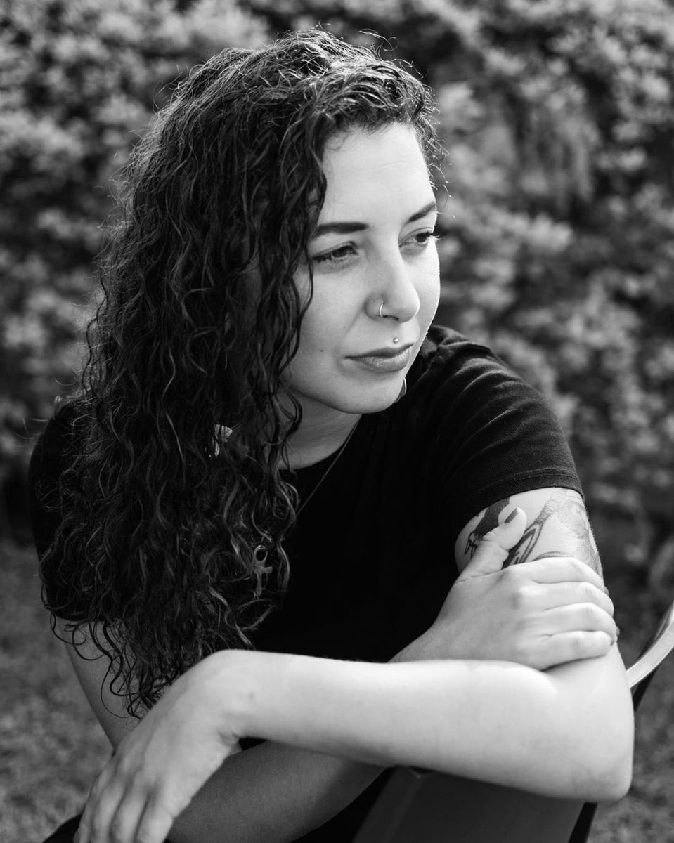 This #WomensDay I’m celebrating <a href="/Sumy_sadurni/">Sumy Sadurni</a>’s life + thinking of those closest to her. She was a beautiful person + badass feminist journalist. We interviewed <a href="/BarbieItungoK/">Barbie Kyagulanyi</a> together before Ug election + she looked out for me when police kicked off at a <a href="/drstellanyanzi/">Stella Nyanzi</a> hearing.