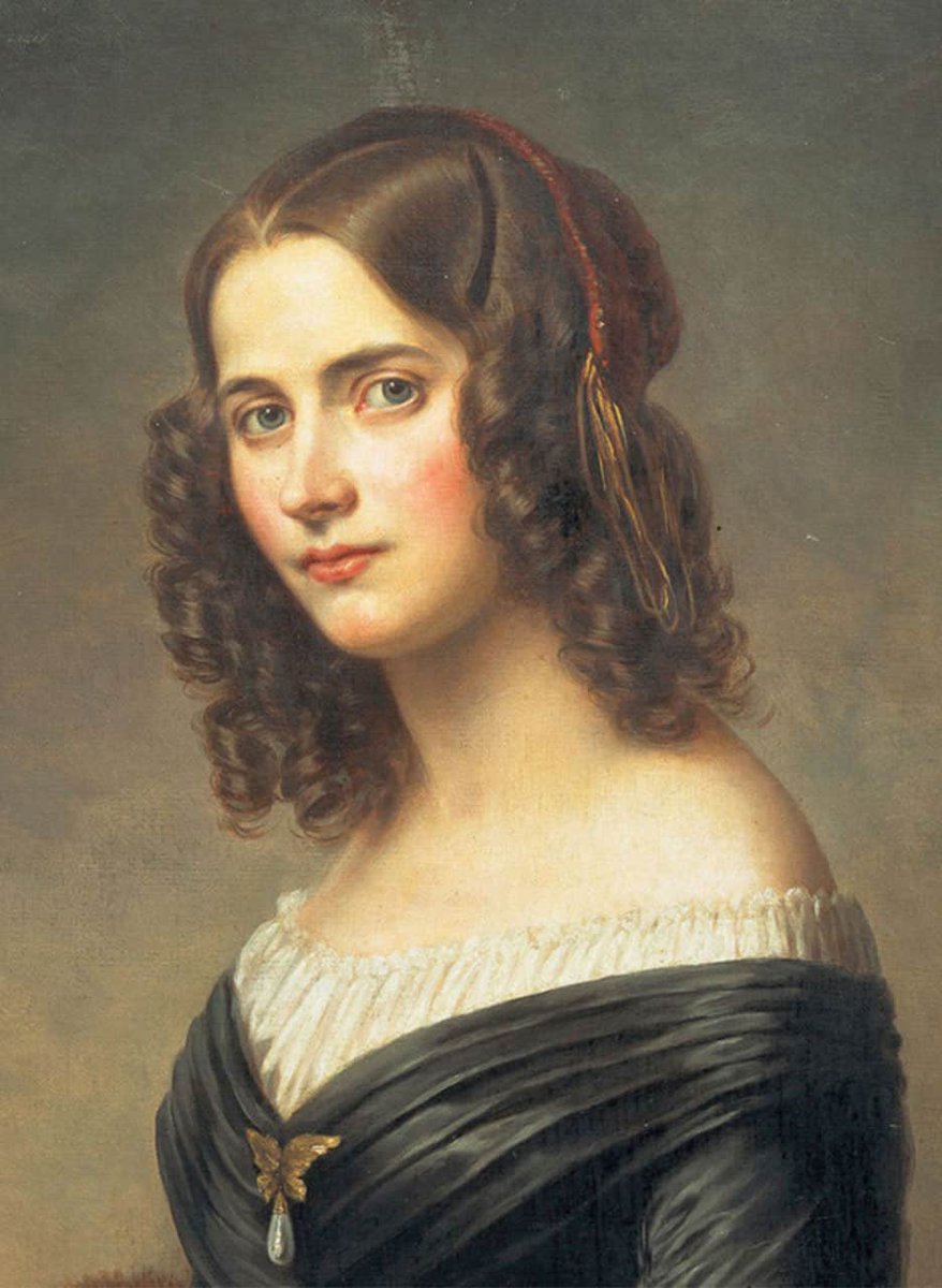 RareEleven's tweet photo. Si hablamos de compositores clásicos no salen nombres de mujeres. Su papel era el entorno familiar. Ignoradas y silenciadas, algunas de sus obras fueron publicadas bajo el nombre de un hombre como Felix MENDELSSOHN que le atribuyeron la autoría de obras de su hermana Fanny.⬇️ https://t.co/zR8xnHDFfO