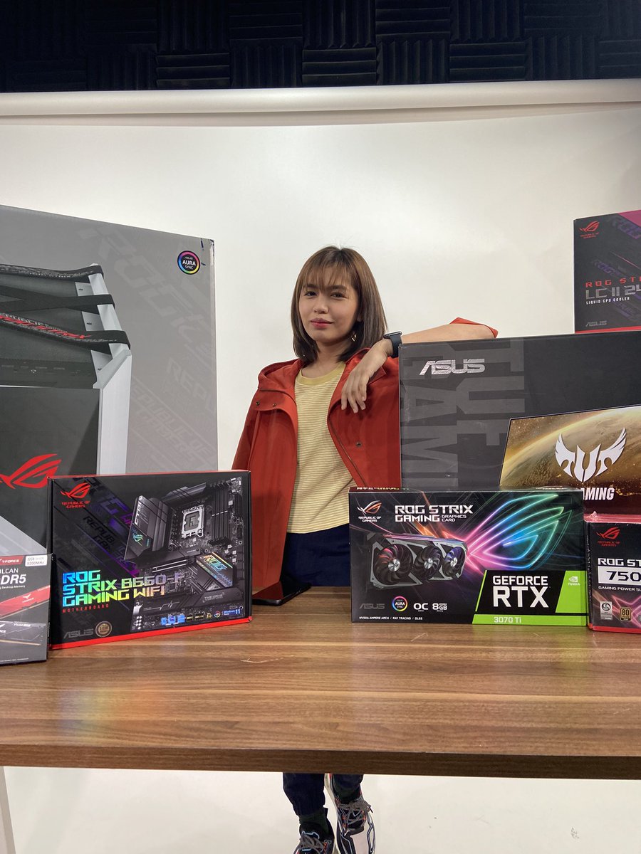 hezelya's tweet photo. What is sleep kung may libreng PC build 😎🤍 https://t.co/rwfDkI5R6h
