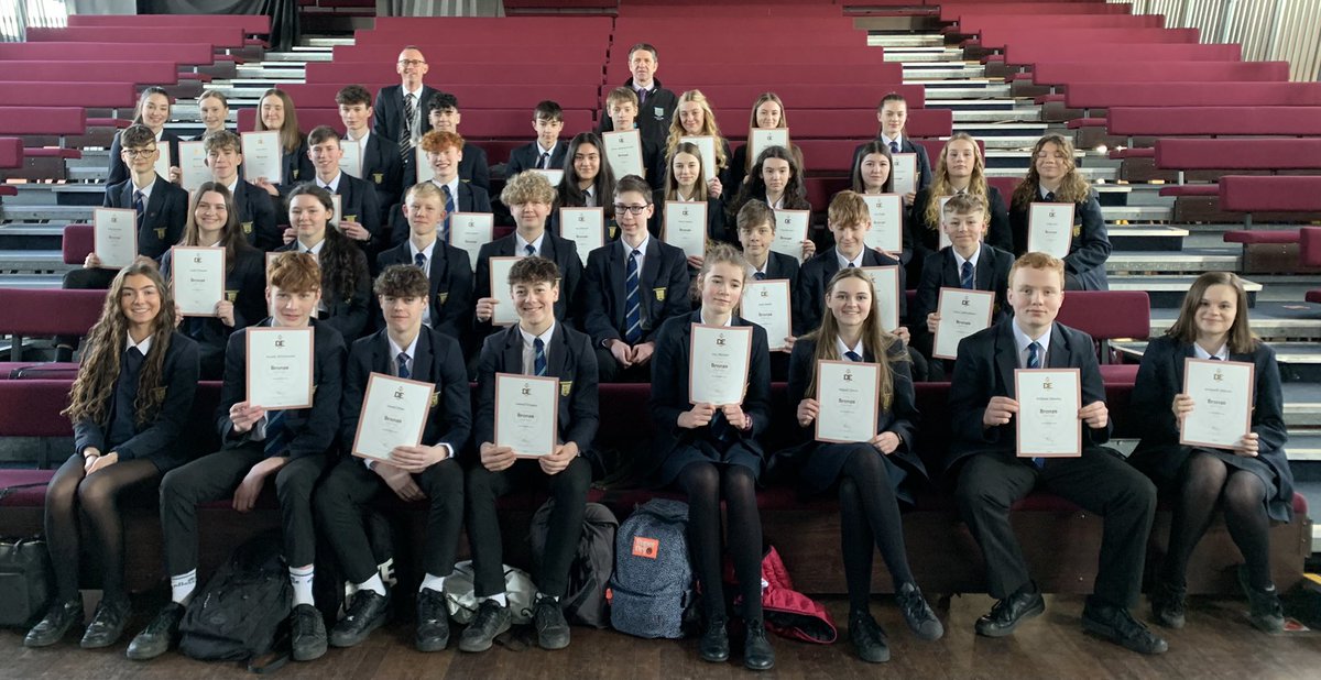 HUGE congratulations to our year 10 students who have achieved their #Bronze #dukeofedinburgh awards! Well done, what a massive achievement during these challenging times!