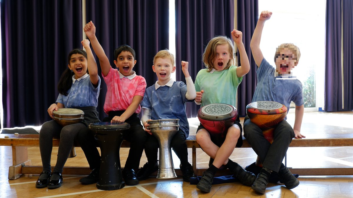 SouthwayJS's tweet photo. Rowling class really enjoyed their African drumming workshop yesterday #keeptothebeat https://t.co/KjdwDeYXpo