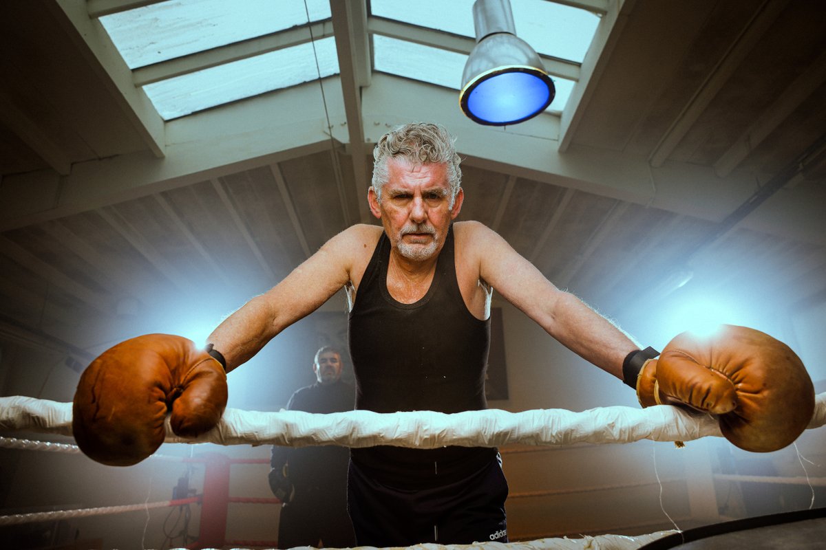 Vanaf zaterdag te zien: Fortuyn, een vlijmscherpe komedie over een politieke revolte. In samenwerking met het Luxor Theater zoomt Toneelgroep Jan Vos in op de verkiezingen van 2002. Fonds 21 steunt deze voorstelling met € 35.000.