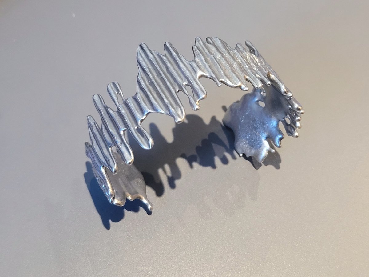 Adam Zeloof (@azzeloof@mastodon.online) tweet media