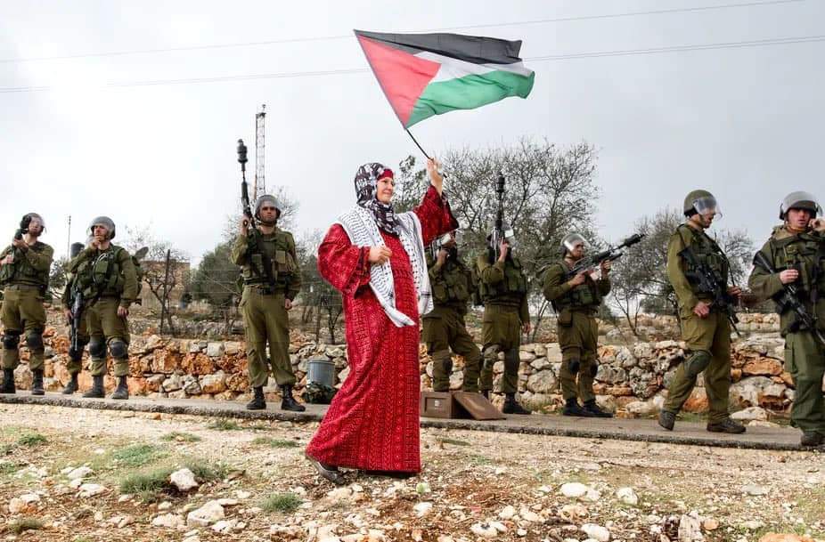 Alia78433781's tweet photo. On International Women’s Day, we recognise and salute the strong Palestinian women who face systemic violence and discrimination from Israeli forces on a daily basis. ✌🏻🇵🇸
#IWD https://t.co/EaVbyxxumk