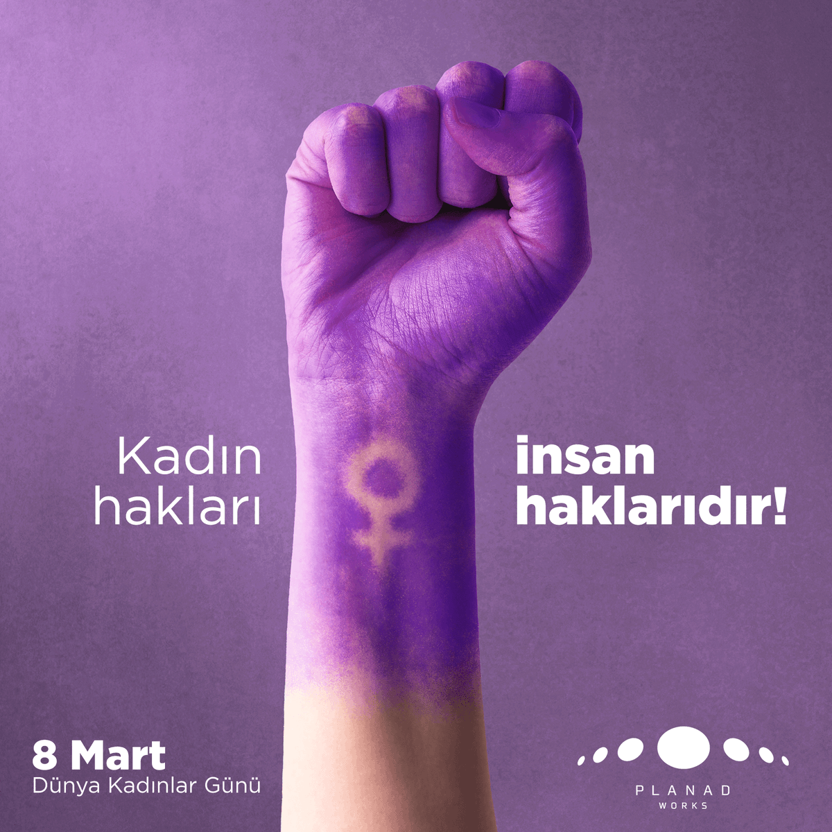 Biz eşitliğe ve özgürlüğe inanıyor, baskının ve şiddetin her türlüsüne hayır diyoruz. Tüm dünya kadınlarının ve kadın çalışma arkadaşlarımızın 8 Mart Dünya Kadınlar Gününü kutlarız. 

#8MartDünyaKadınlarGünü