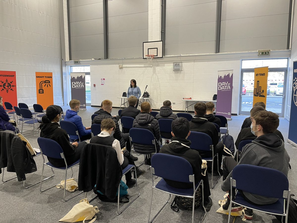 DataCapitalEd's tweet photo. we are at @WestLoCollege for the launch of #DDIDayOfData with @WestCalderHigh @InveralmondC & St Margaretβs π² https://t.co/69NGBaLUek @data_schools @colleges_data https://t.co/iCfVxxnTXh