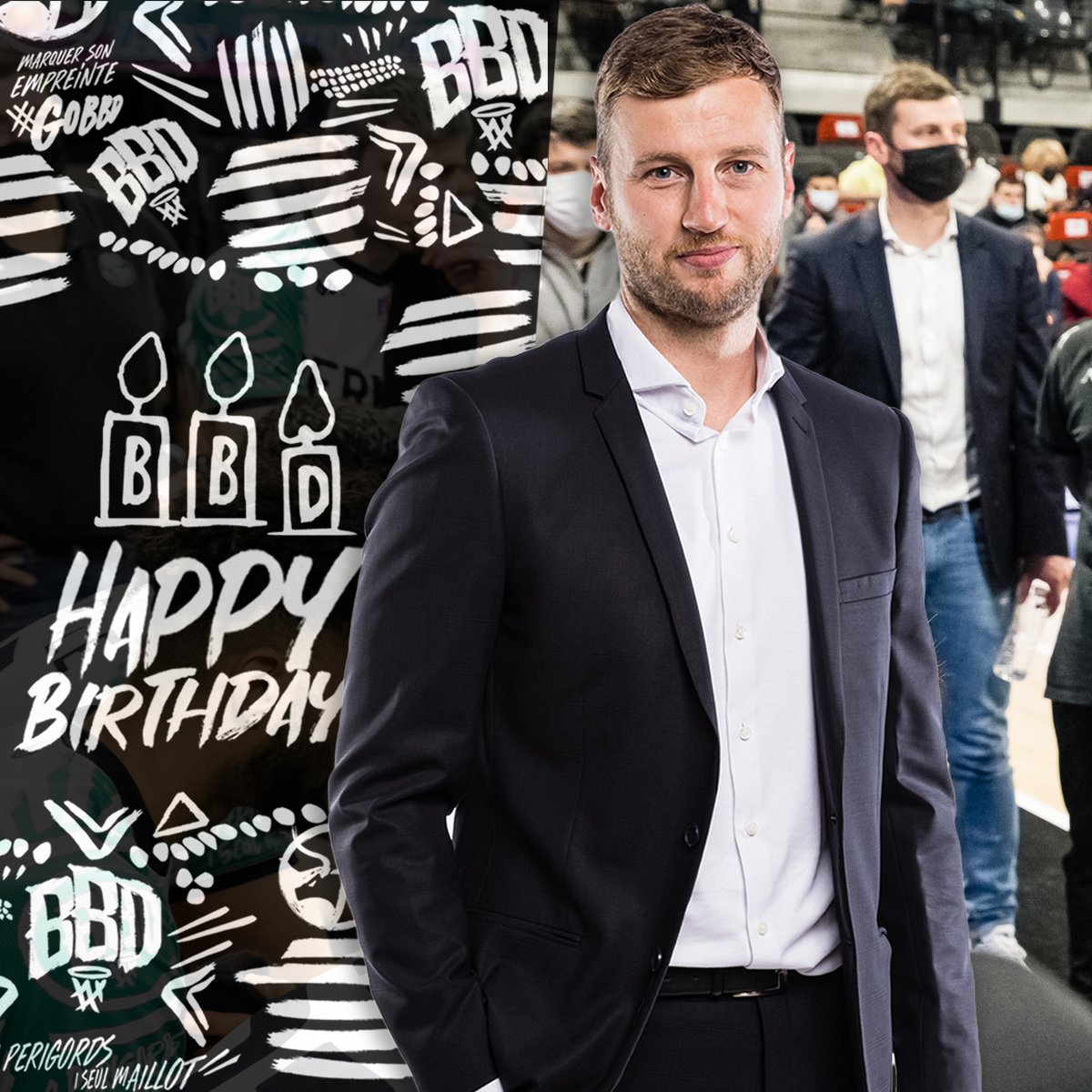 BoulazacBasketD's tweet photo. Aujourd'hui c'est l'anniversaire de notre Directeur Sport Adjoint @Jeremy_Sarre qui fête ses 35 ans ! 🎂

Happy #Birthday "Jay" 🎉 

#GoBBD https://t.co/Dr0auwfF55